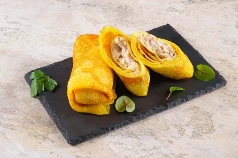 Блинчик с жульеном из цыпленка с грибами